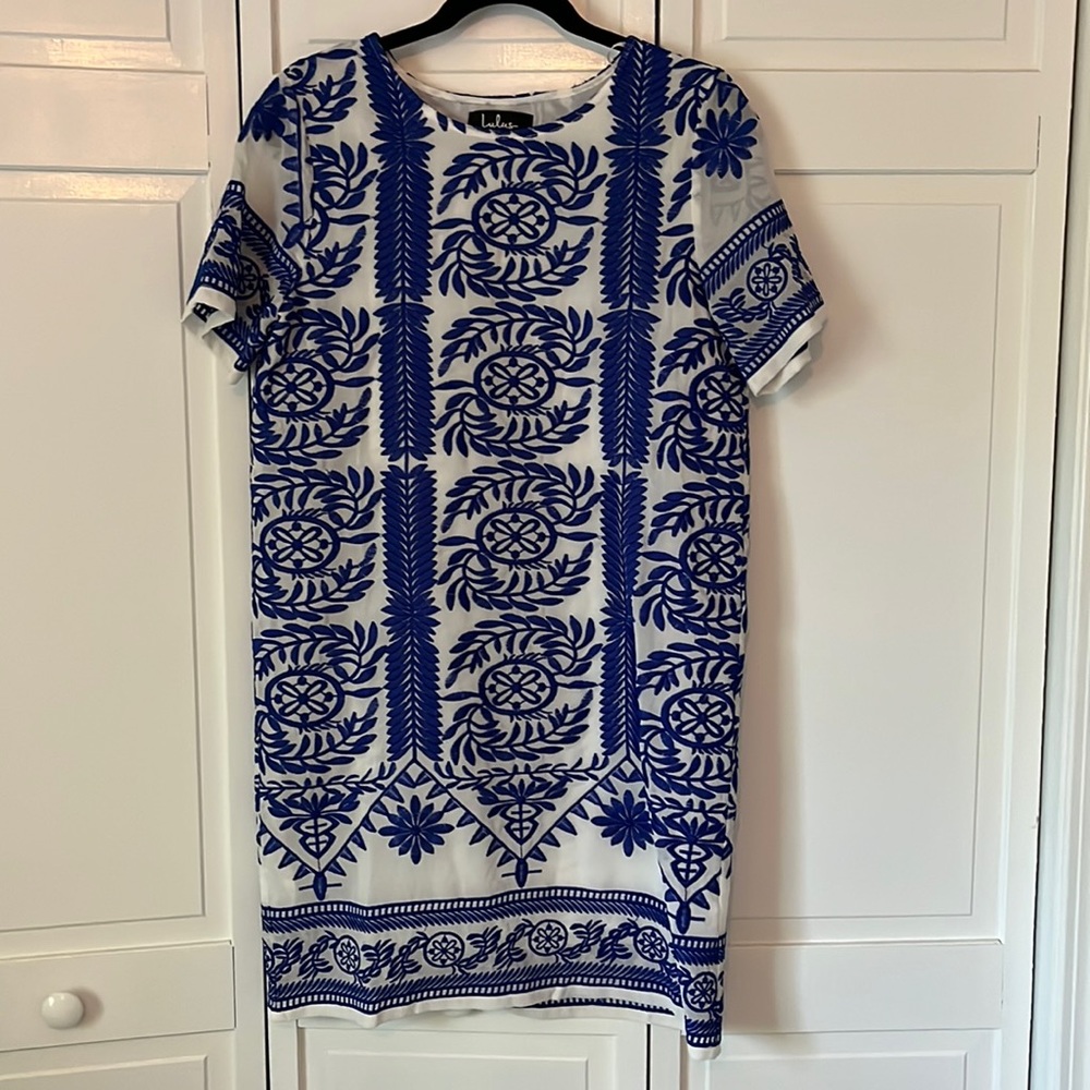 Blue embroidered Lulus Dress